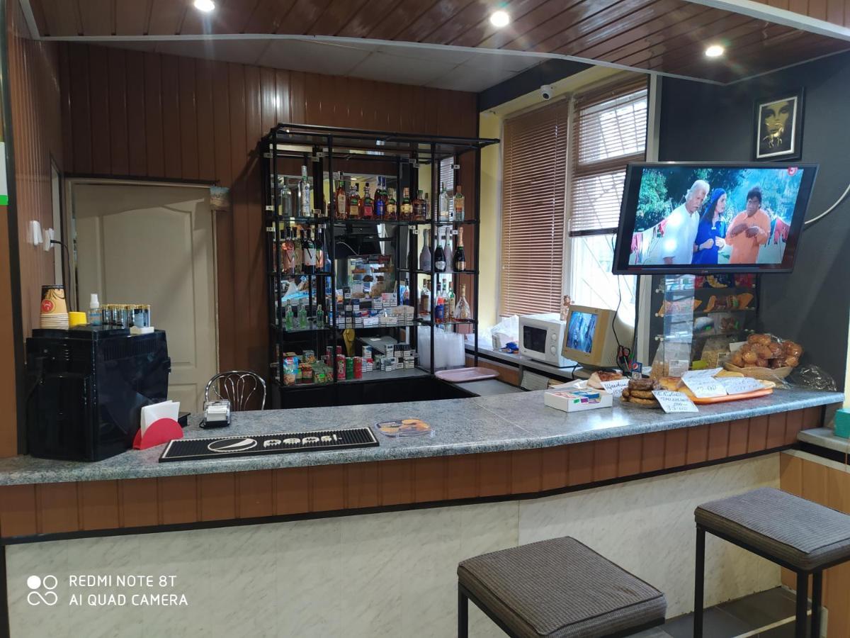 От Заката До Рассвета Hostel Poltava Bagian luar foto